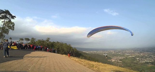 0812 9393 9797, Paralayang Puncak Bogor 0812 9393 9797, Paralayang Puncak Bogor